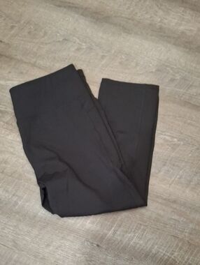 Avia Black Capri Pants